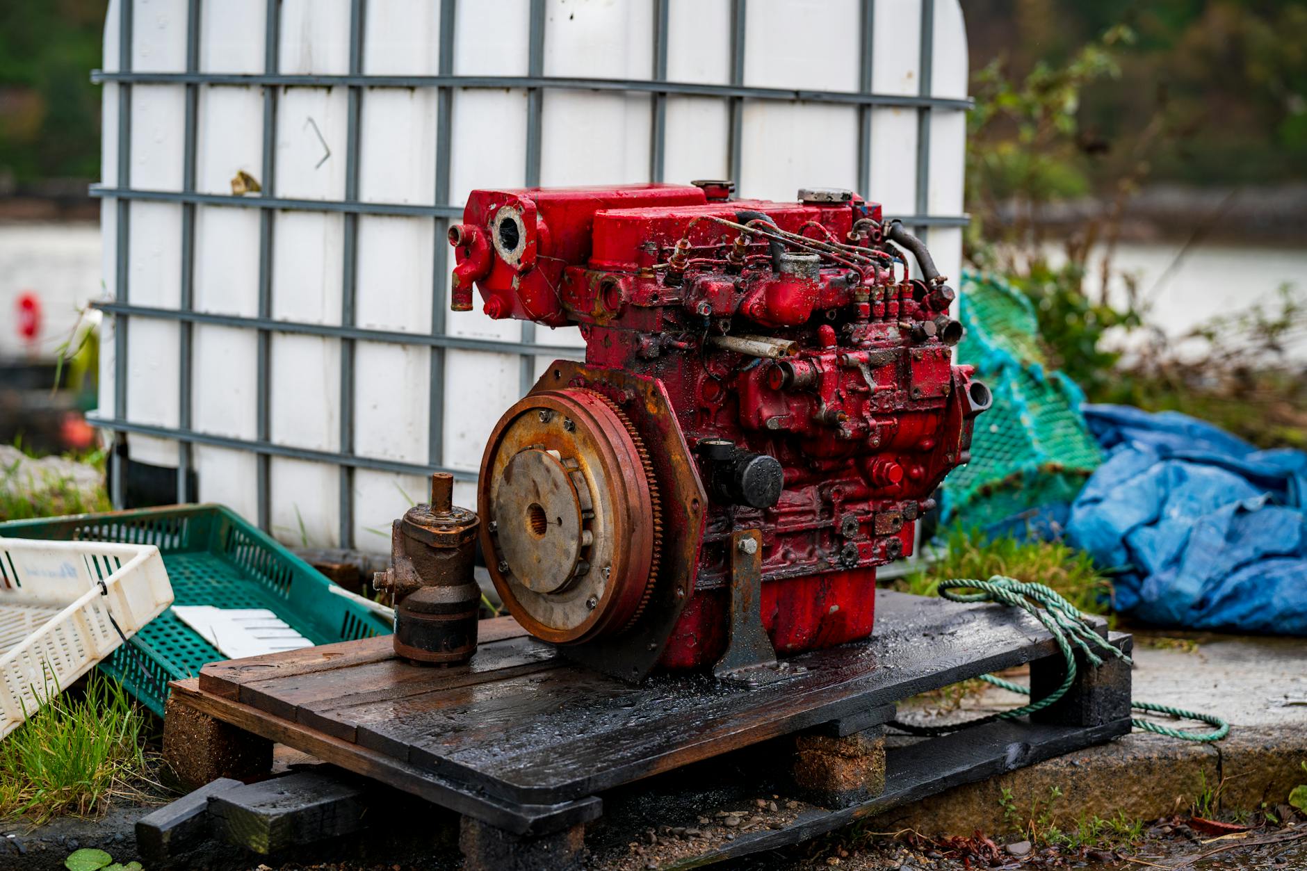 12.8 KW Lithium Battery Versus Diesel Generator: A Technical Showdown