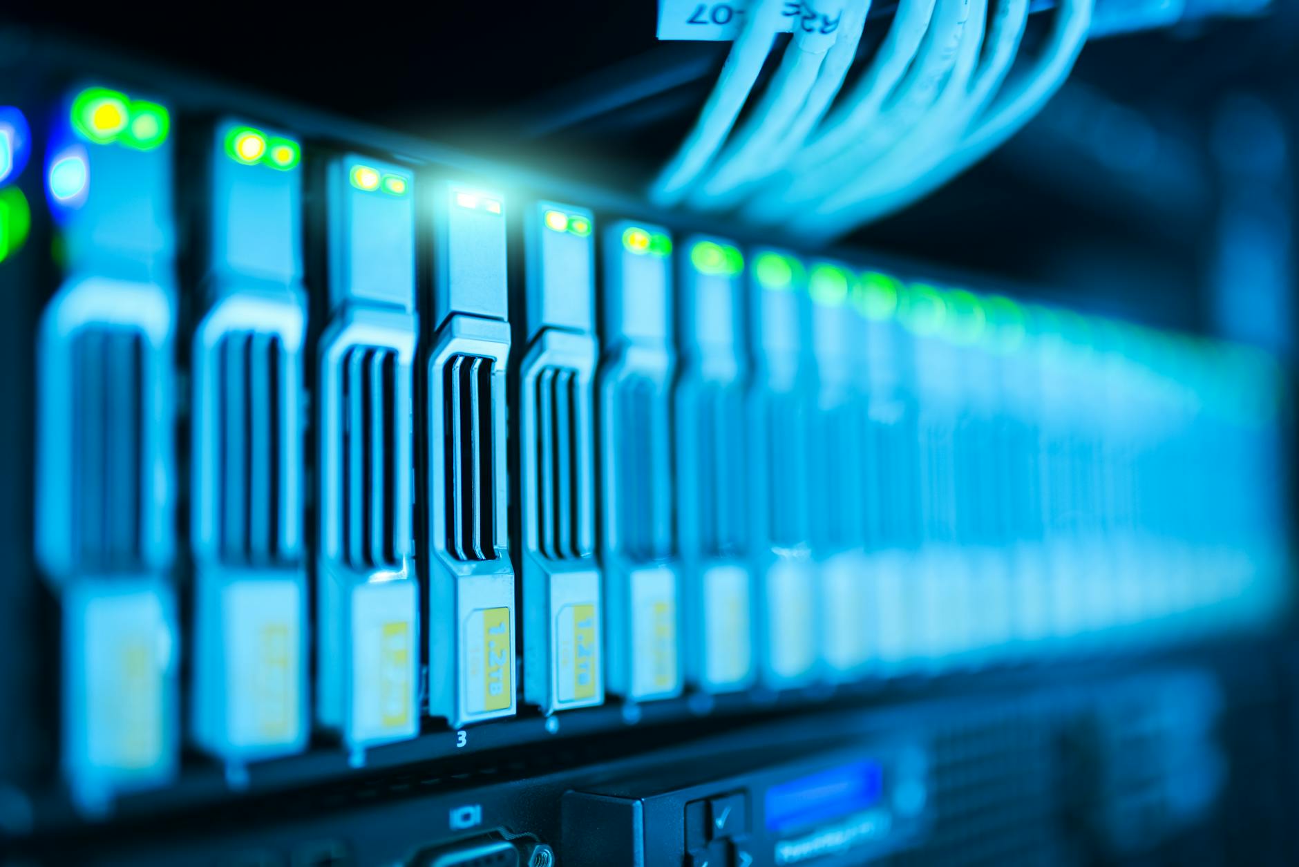Choosing the Right Battery Energy Storage System (BESS)
