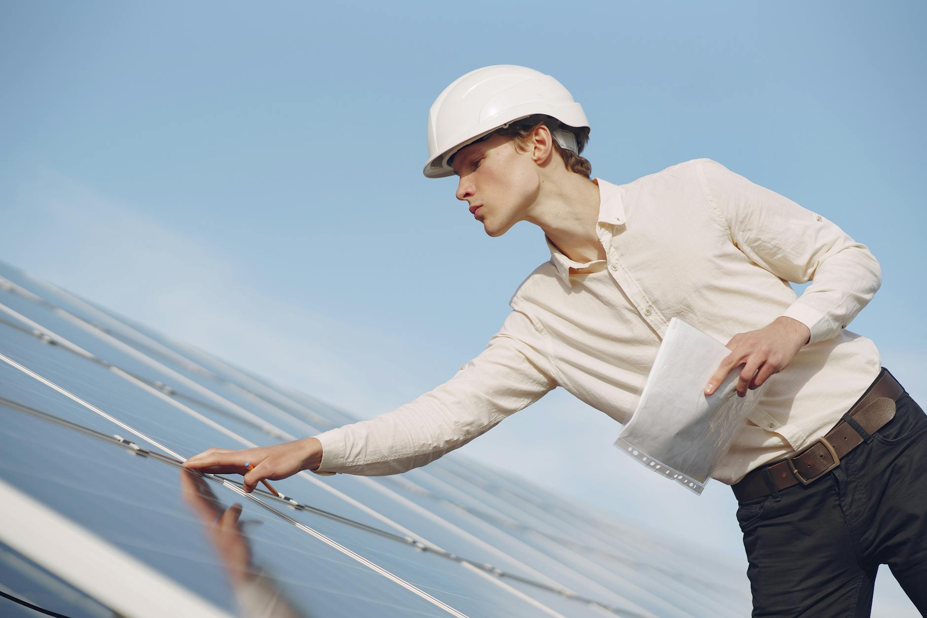 Invest in Your Future: The Benefits of Lithium Solar Batteries