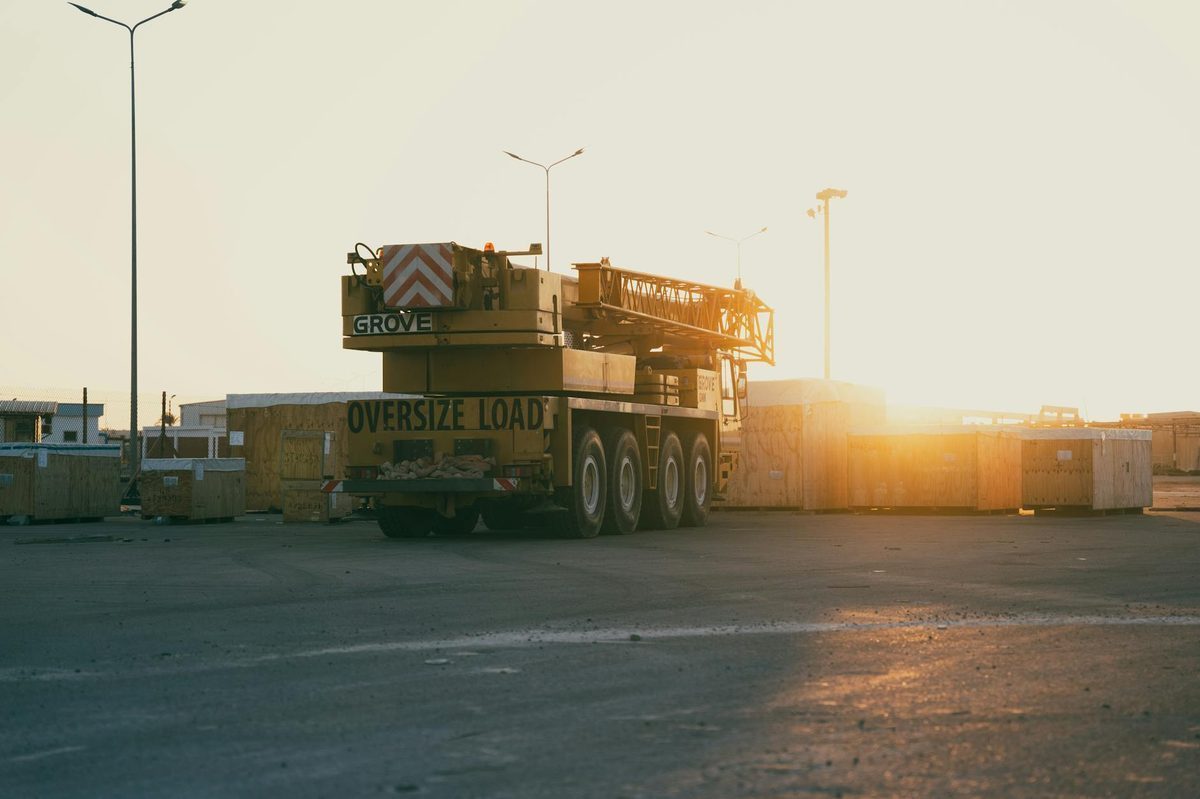 What is AI-Based Heavy Duty UPS and How Does It Work?