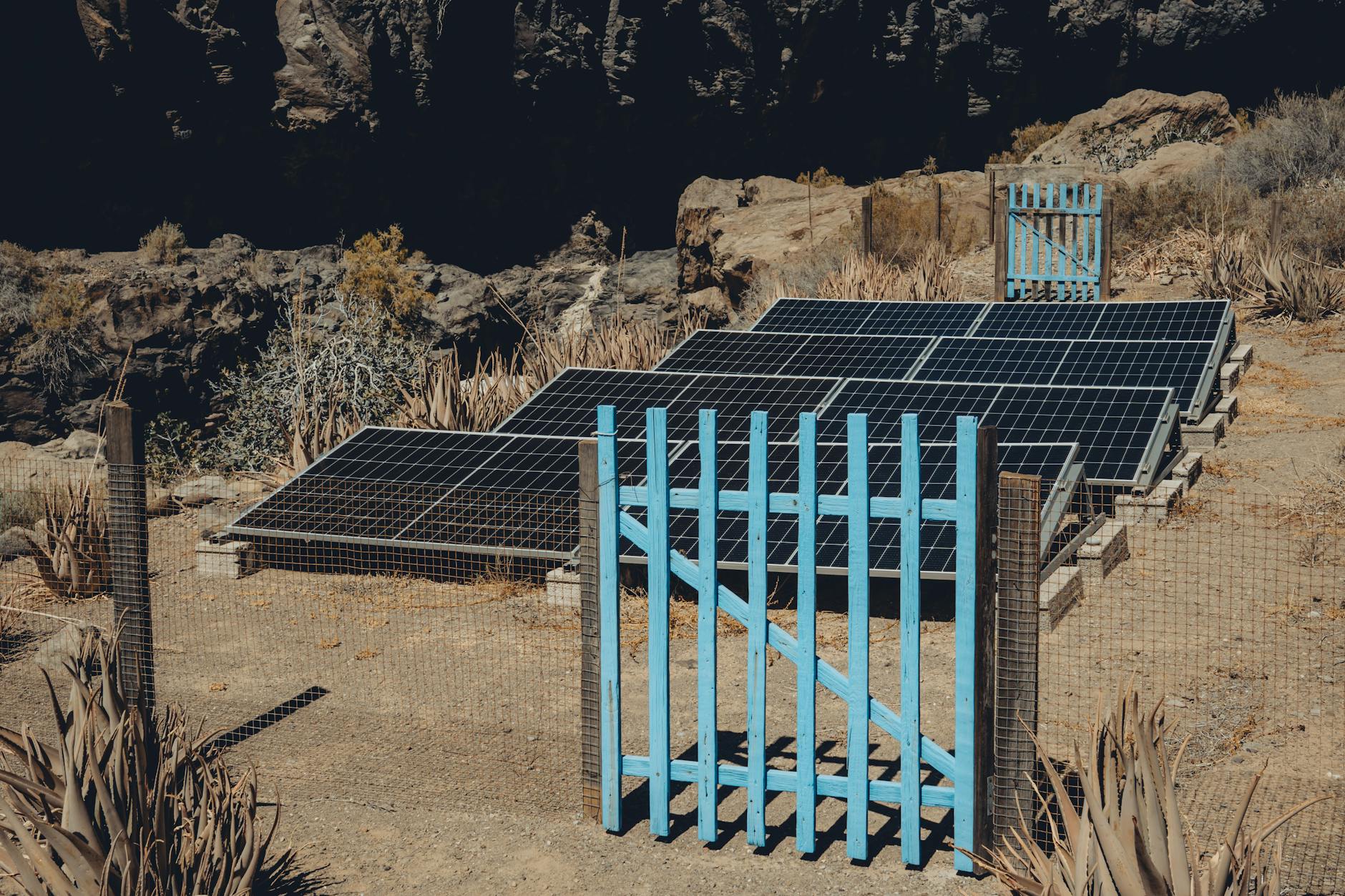 What is MPPT Solar Charge Controller