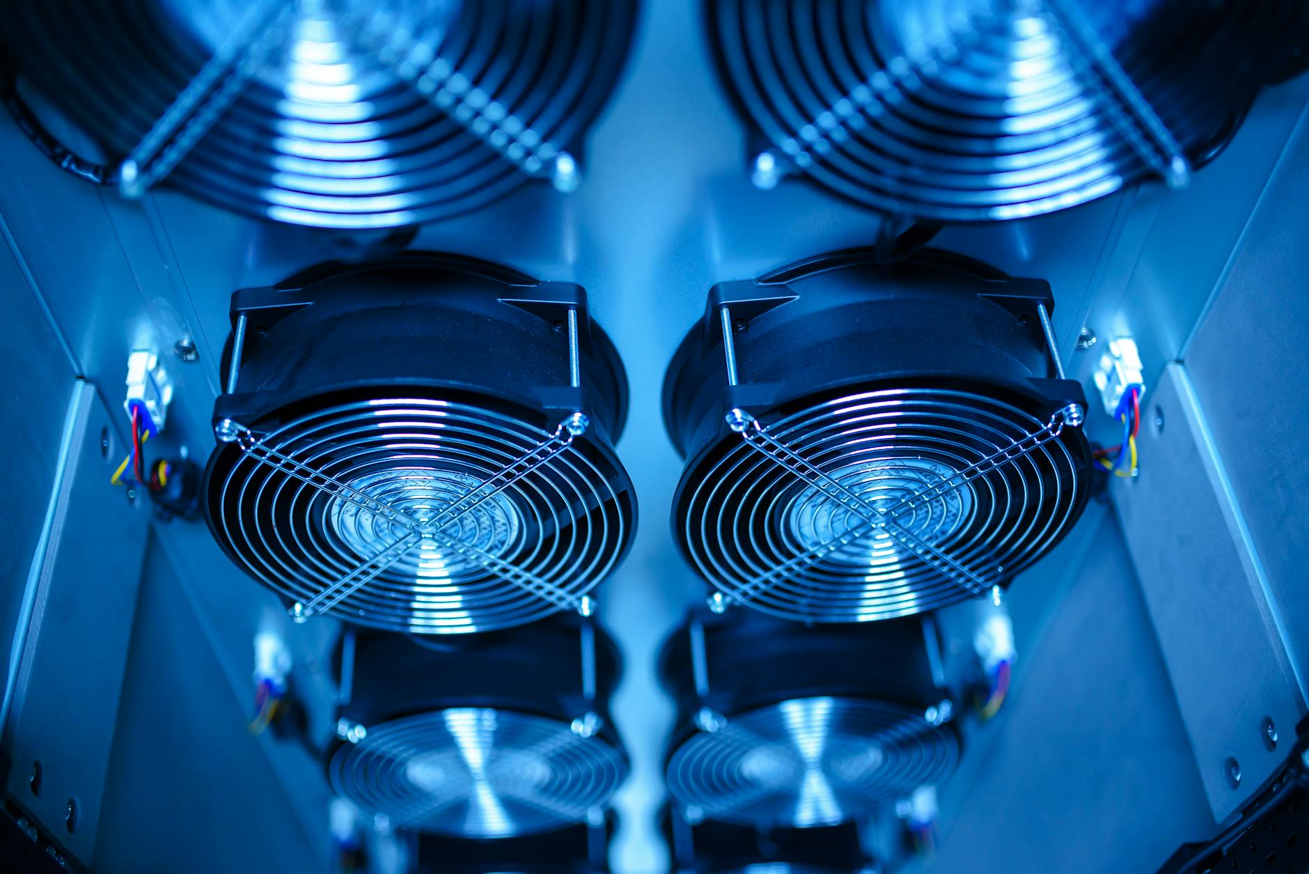 Why Lithium Is Taking Over Inverters and UPS Systems
